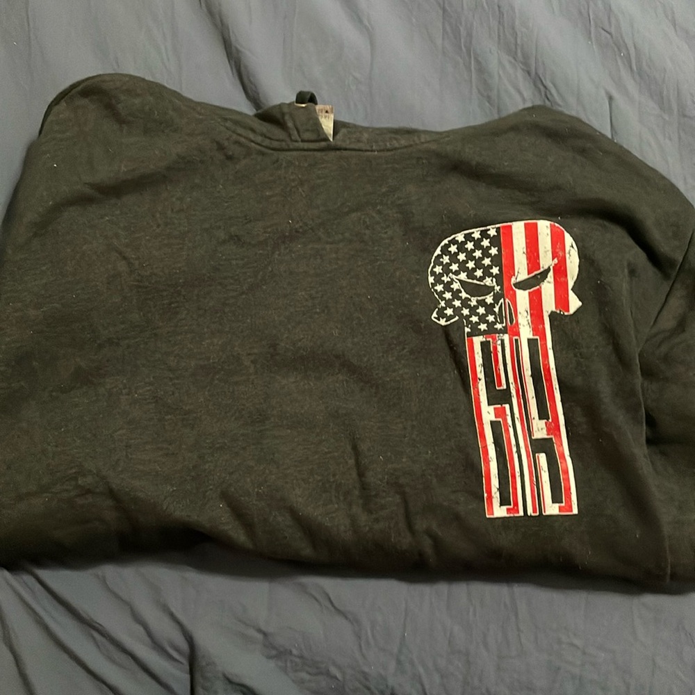 619 supplements hoodie, size XXL
